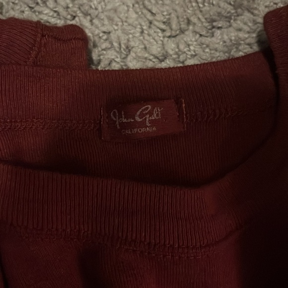 Maroon basic tee - Picture 2 of 2